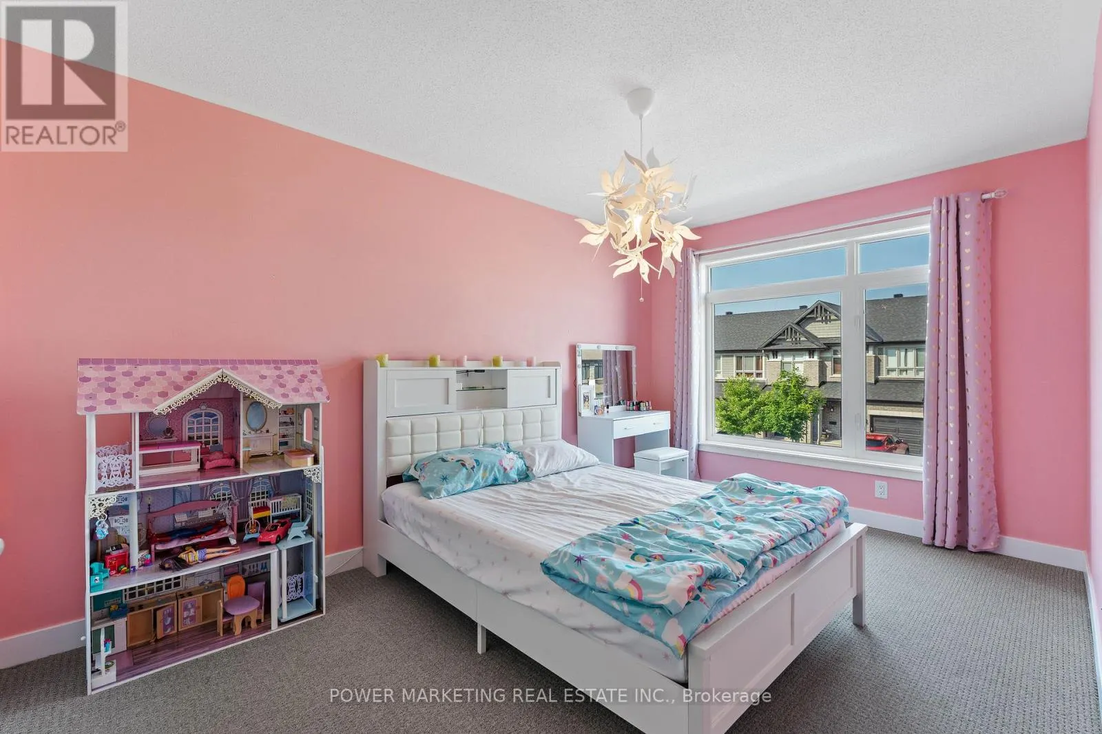 74 FINSBURY AVENUE