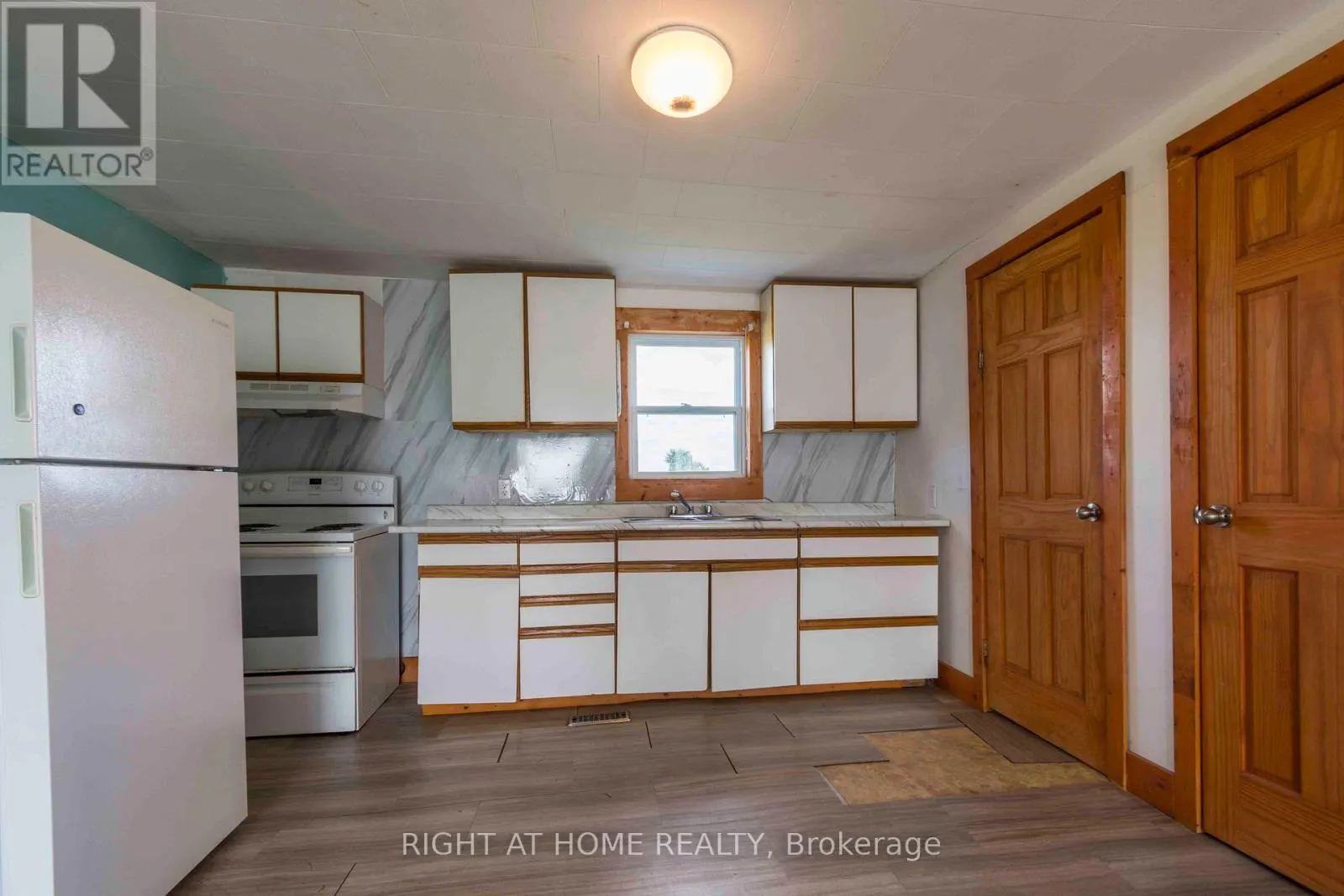 7 PITTS LANDING ROAD