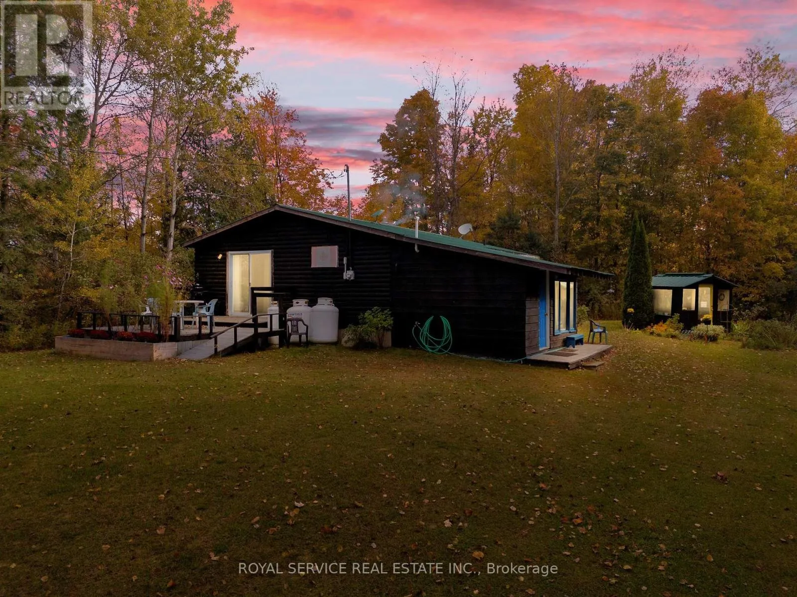 1204 PIGEON CREEK ROAD