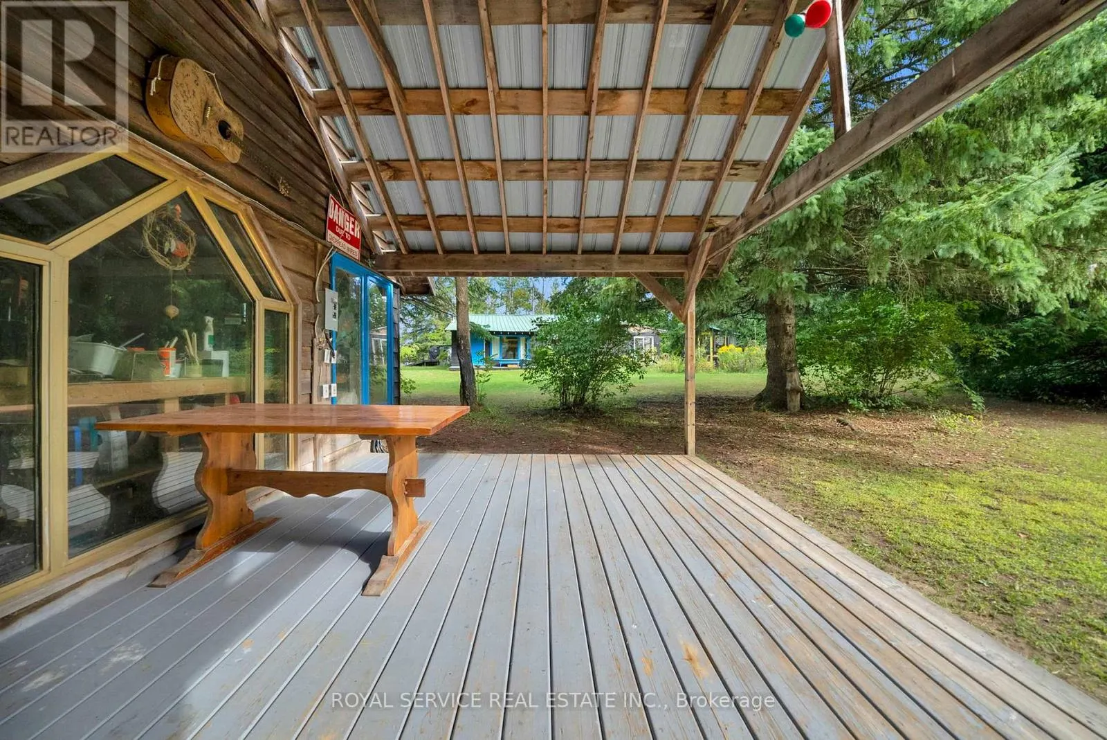 1204 PIGEON CREEK ROAD