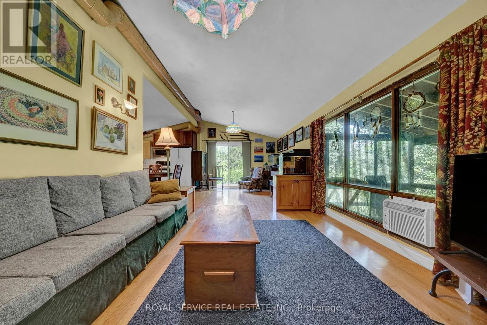 1204 PIGEON CREEK ROAD