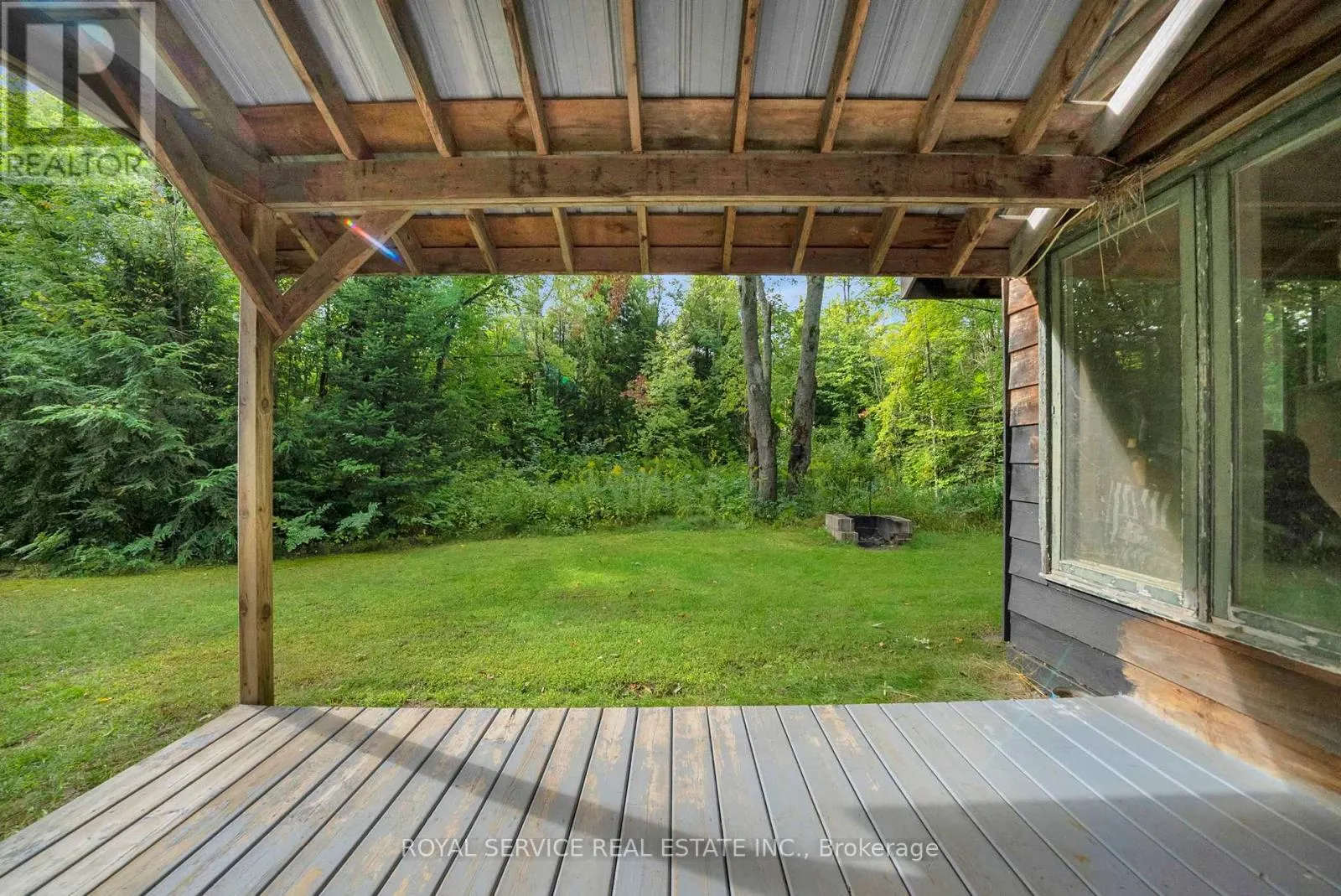 1204 PIGEON CREEK ROAD