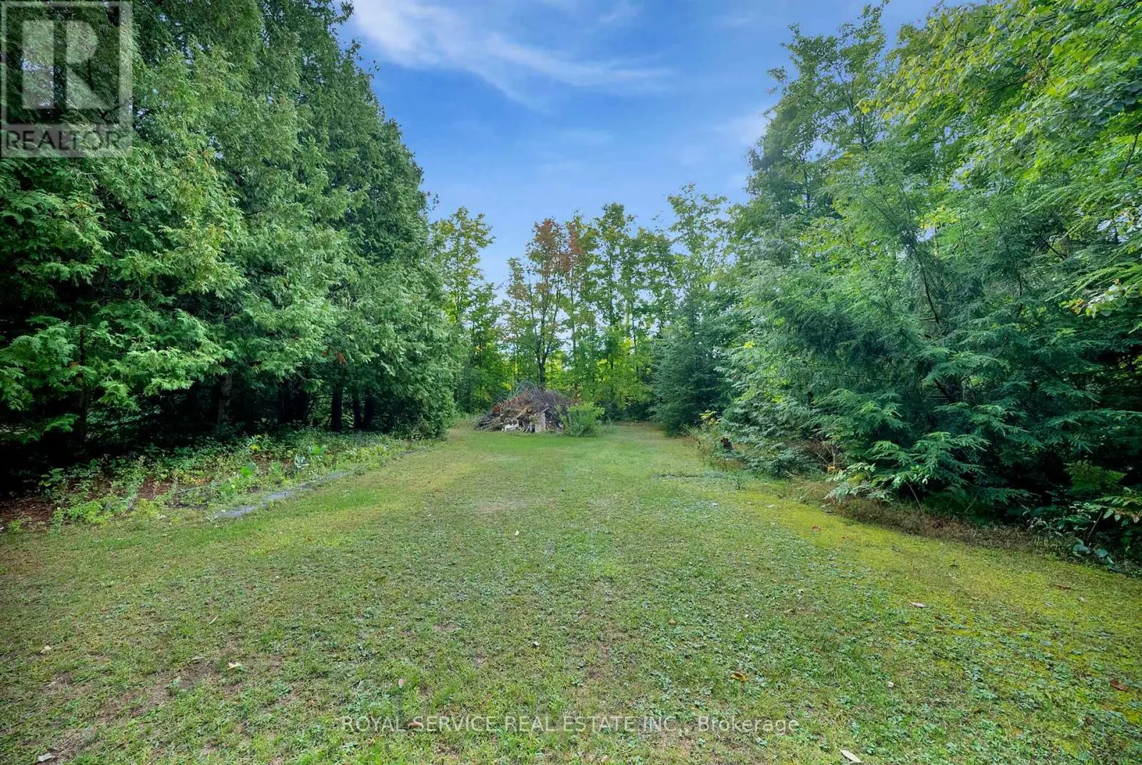 1204 PIGEON CREEK ROAD