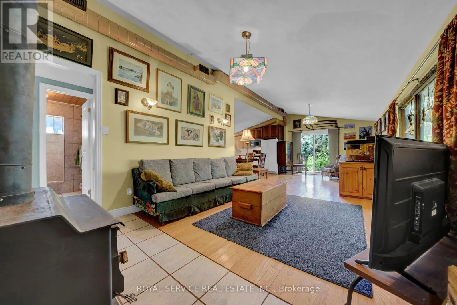 1204 PIGEON CREEK ROAD