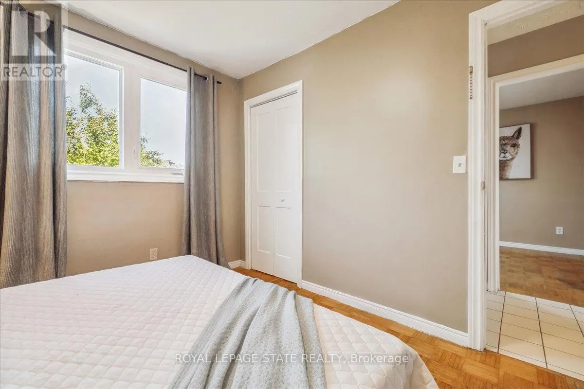 640 COCHRANE ROAD