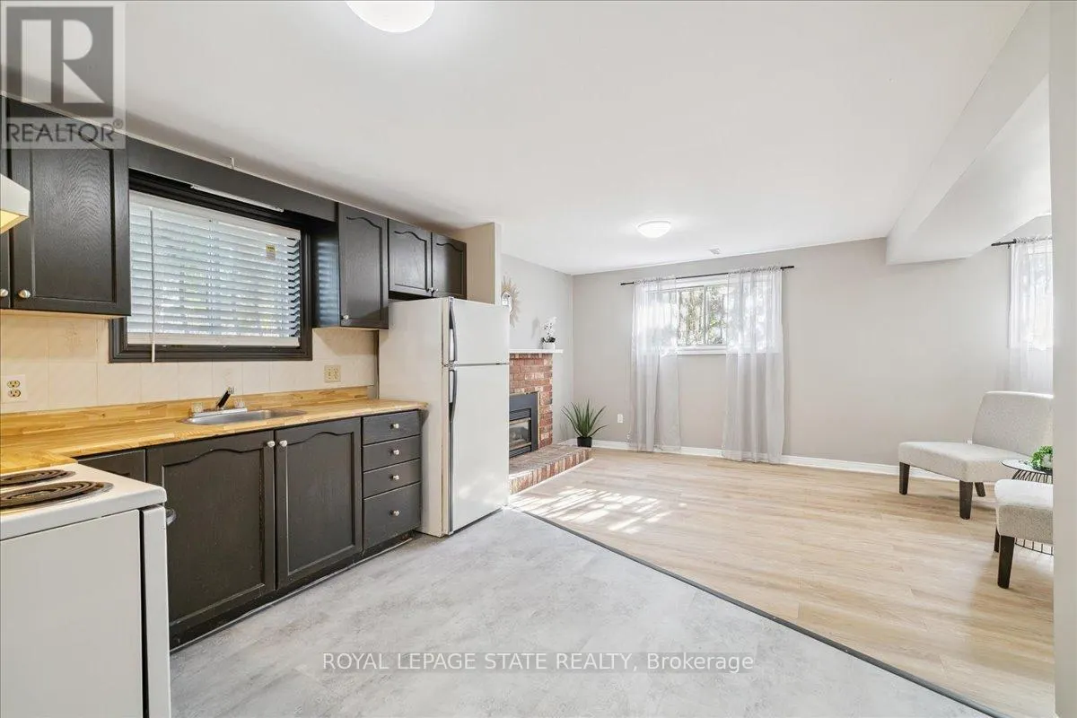 640 COCHRANE ROAD