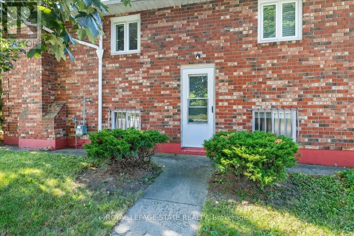 640 COCHRANE ROAD
