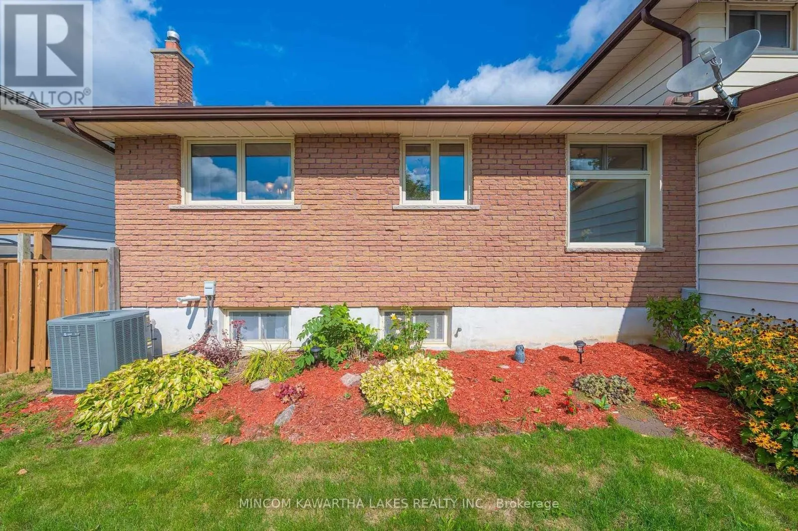919 SYDENHAM ROAD