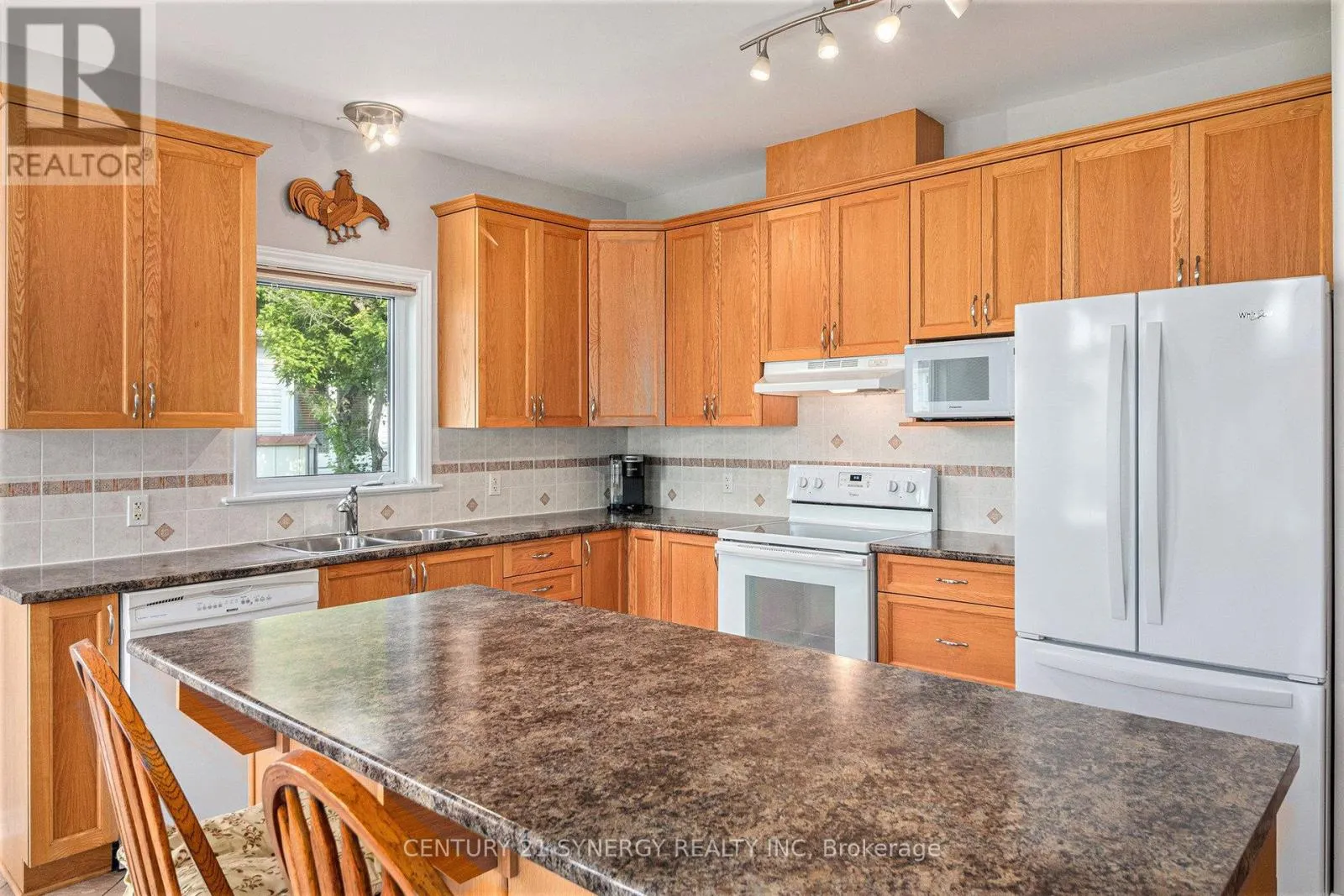 852 SWALLOWTAIL CRESCENT