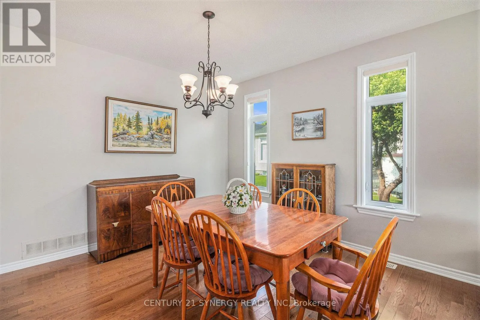 852 SWALLOWTAIL CRESCENT