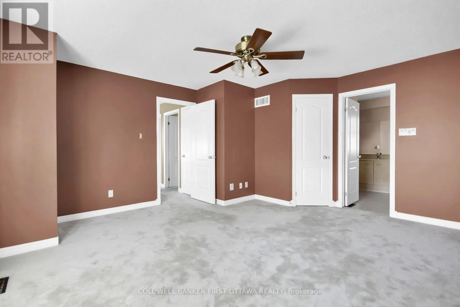 59 ROWE DRIVE