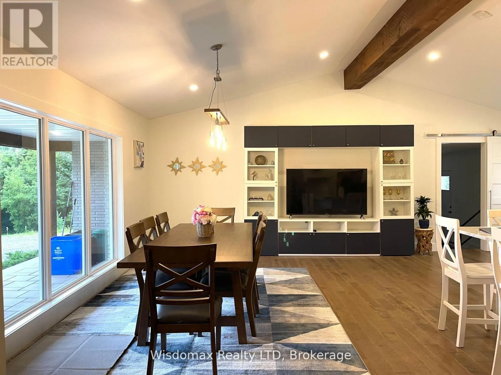 341 LAKESHORE ROAD