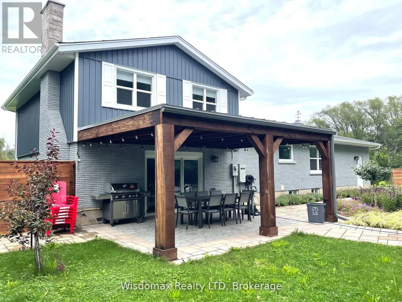 341 LAKESHORE ROAD