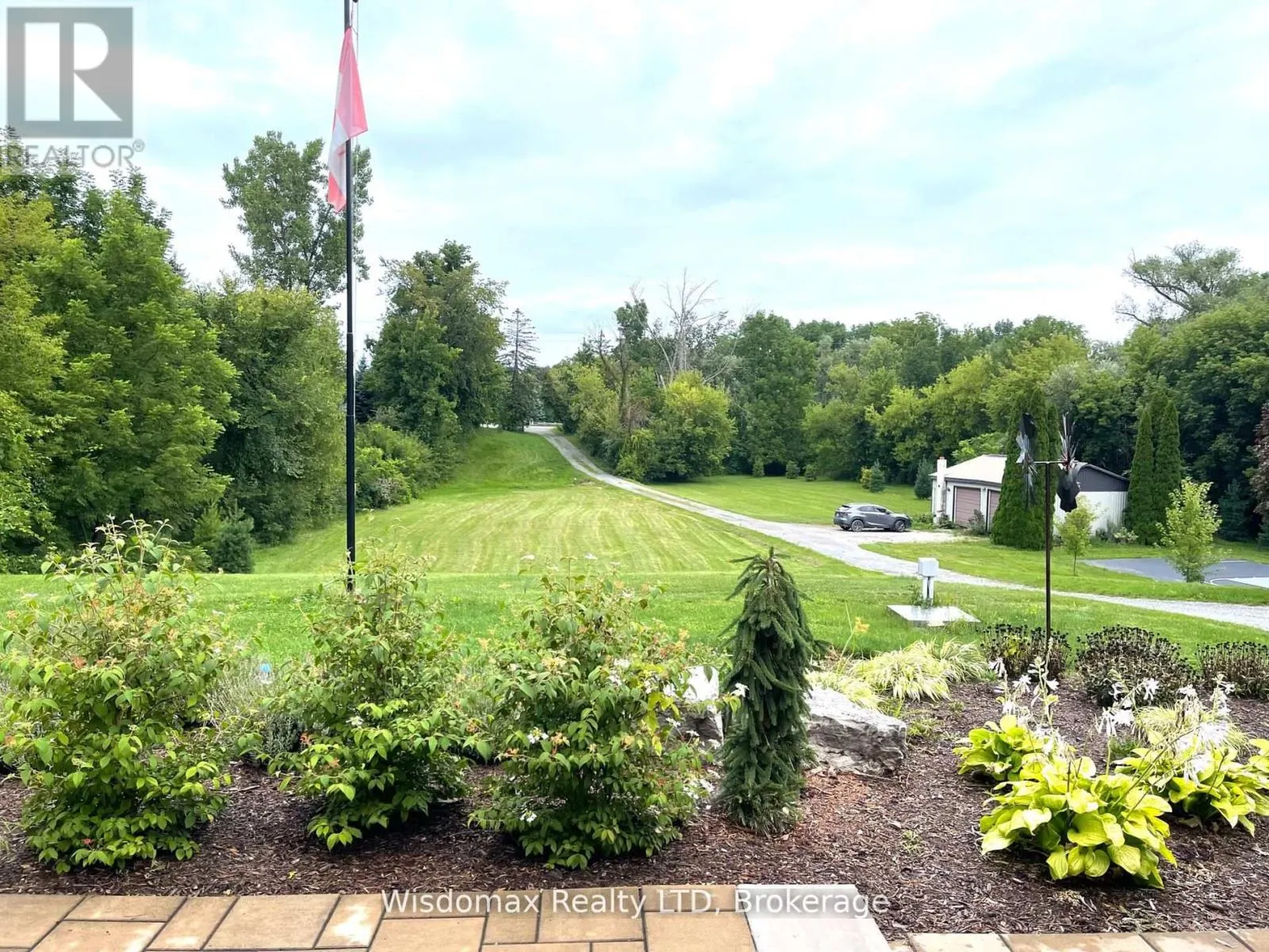 341 LAKESHORE ROAD