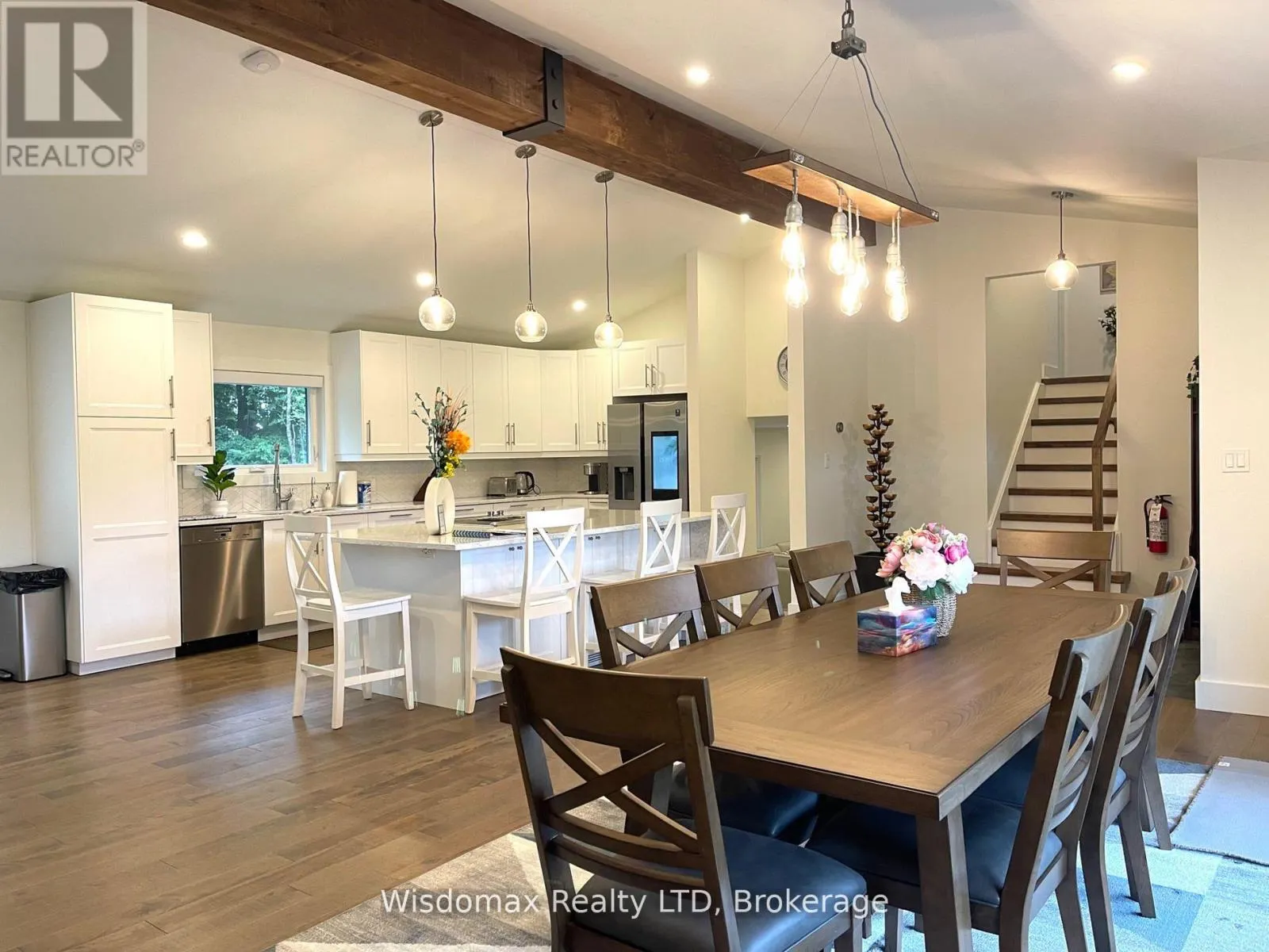 341 LAKESHORE ROAD