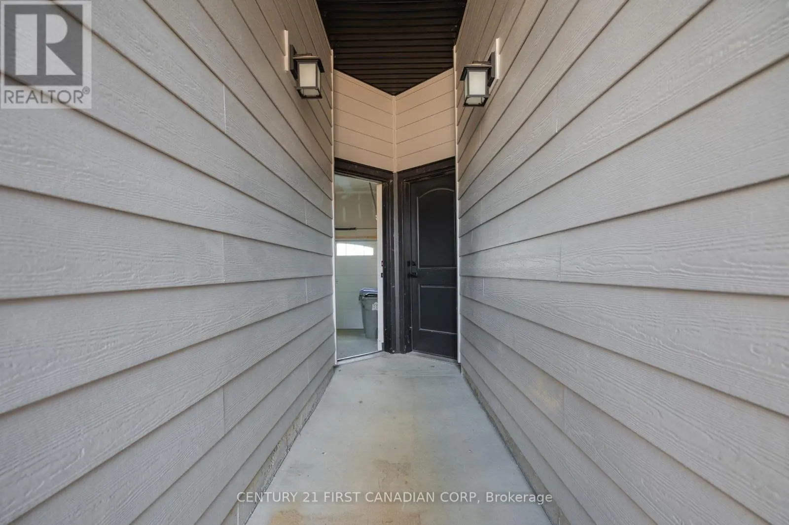 203 WINLOW WAY