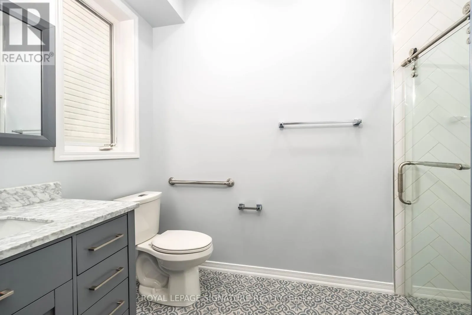 11 FLEMING CRESCENT
