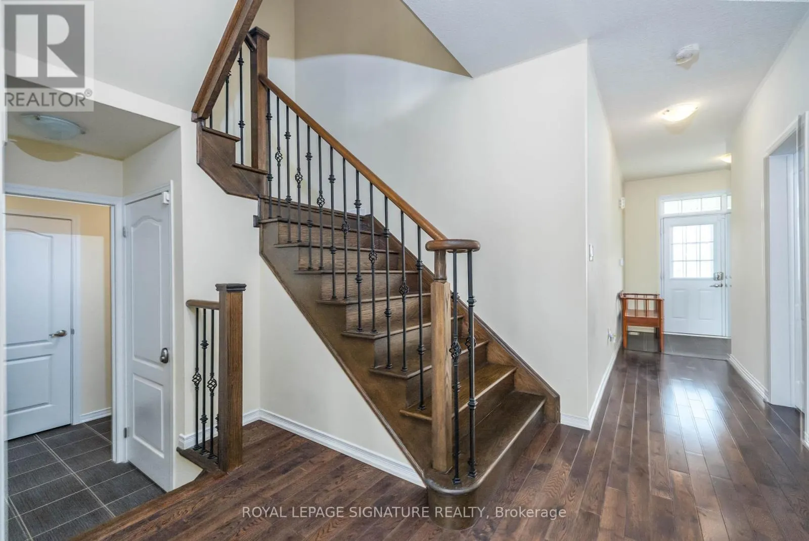 11 FLEMING CRESCENT