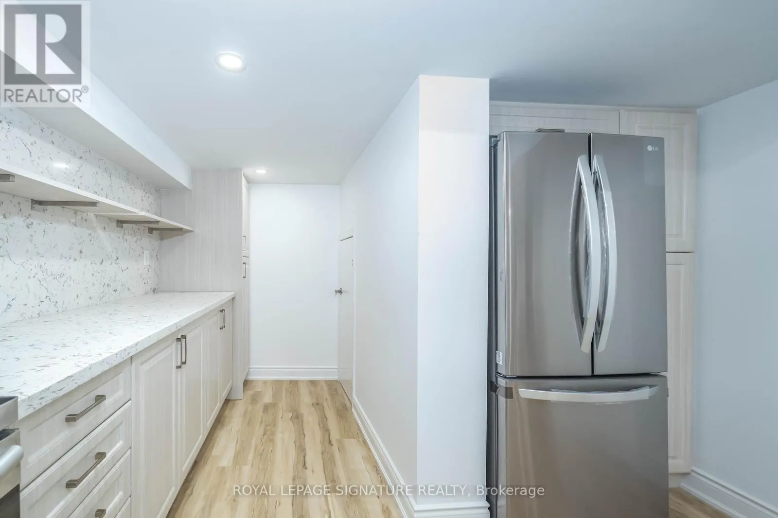 11 FLEMING CRESCENT