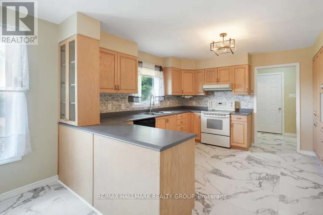 3983 WOODKILTON ROAD