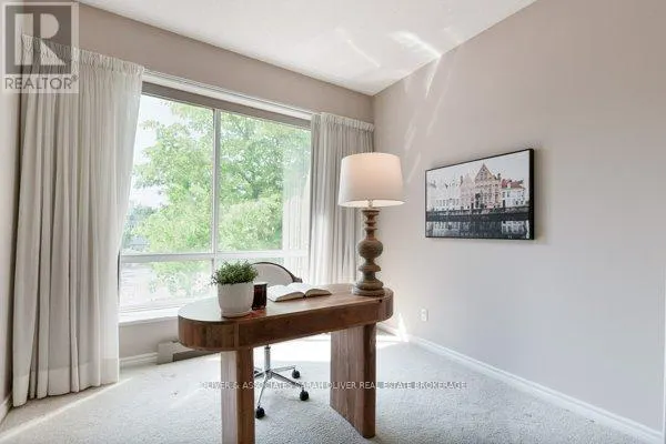 210 - 250 SYDENHAM STREET, #210