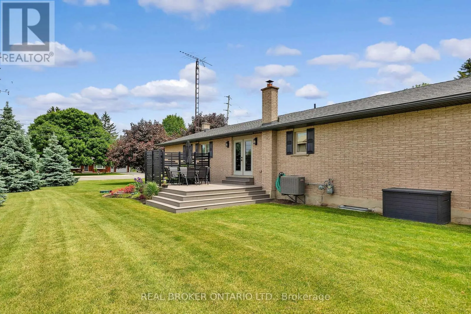 1 SHANTZ PLACE