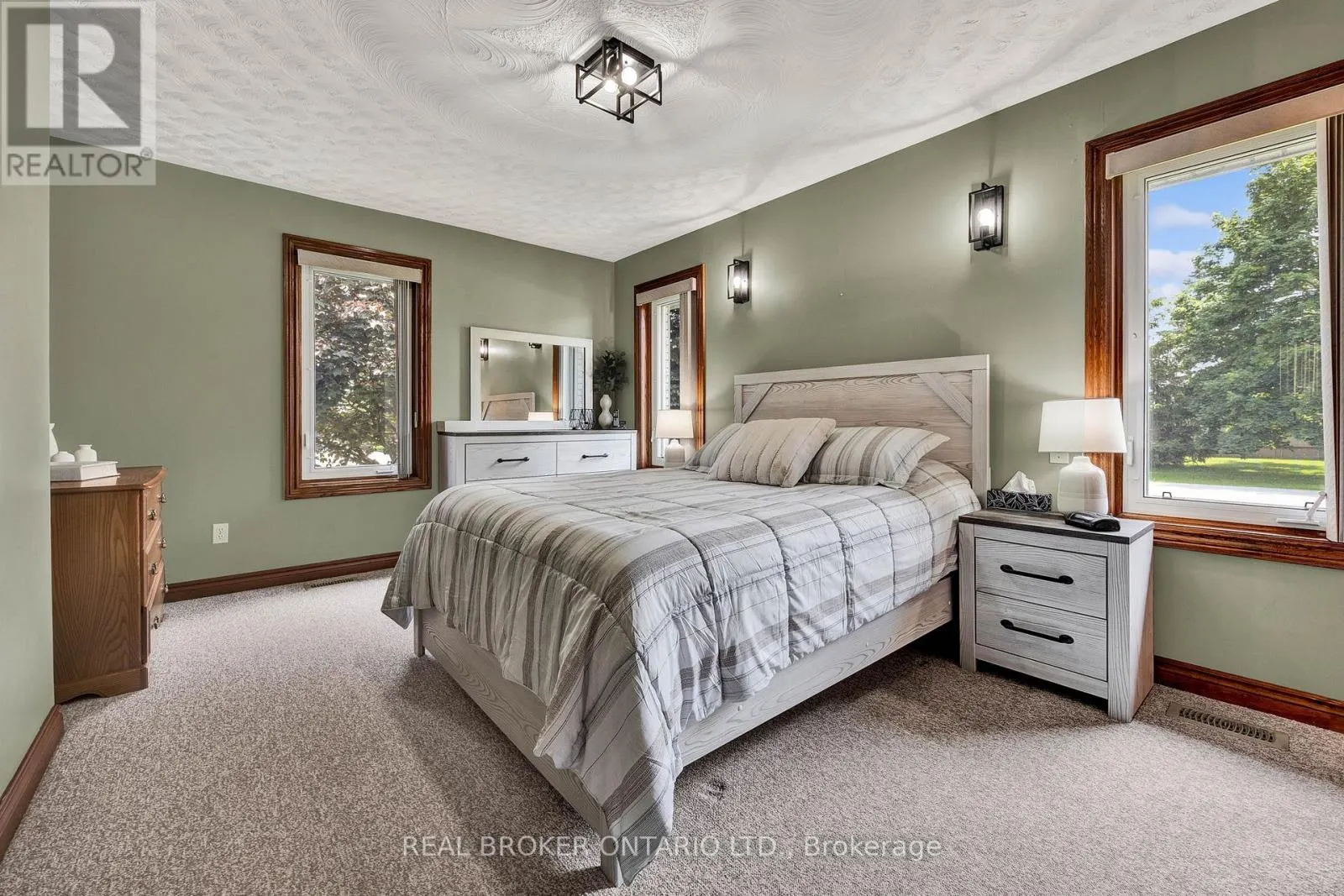 1 SHANTZ PLACE