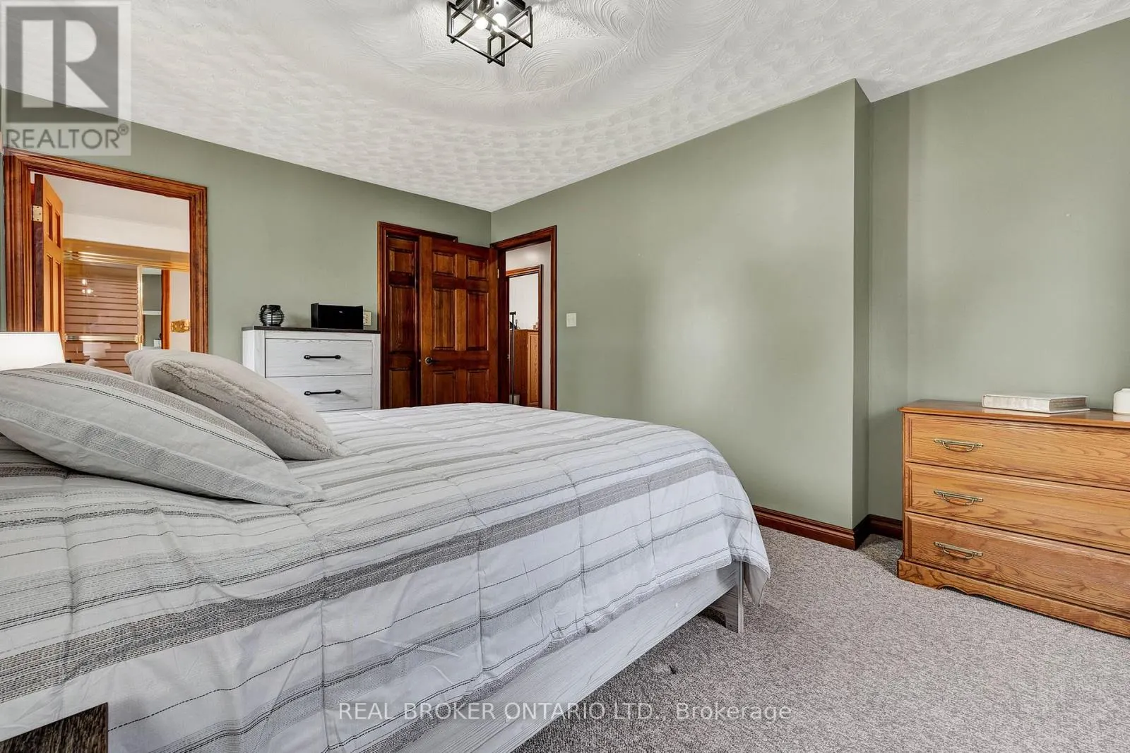 1 SHANTZ PLACE