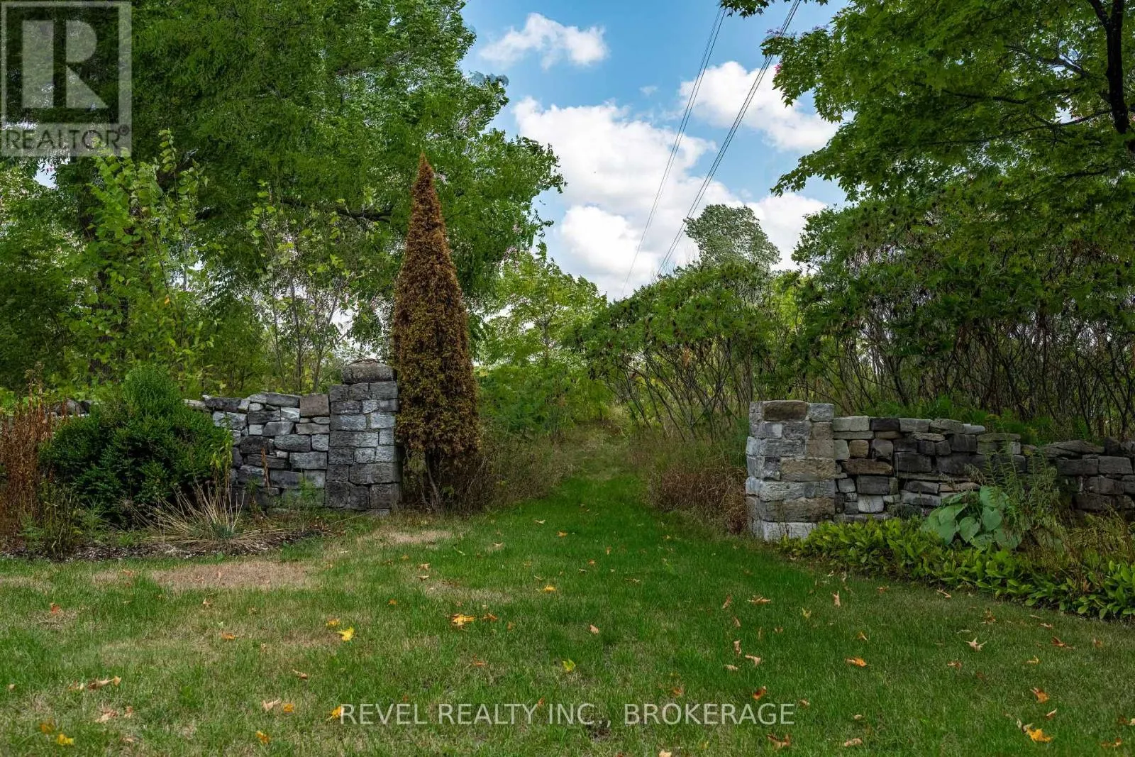 4247 HENDERSON ROAD