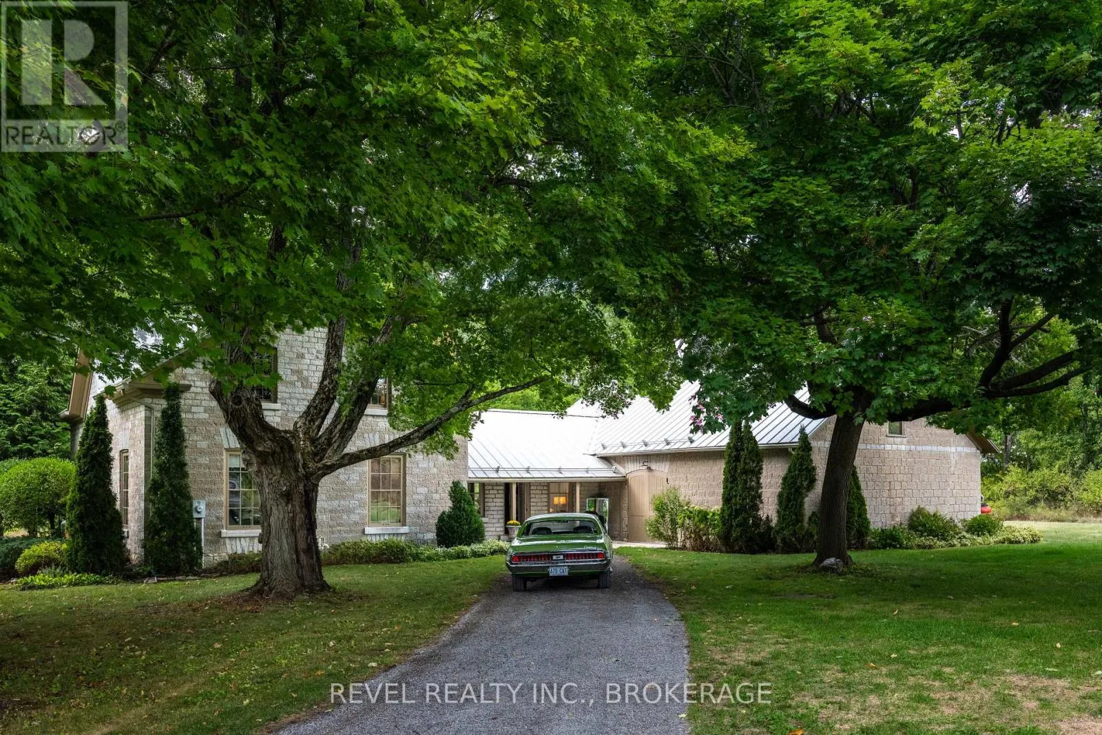 4247 HENDERSON ROAD