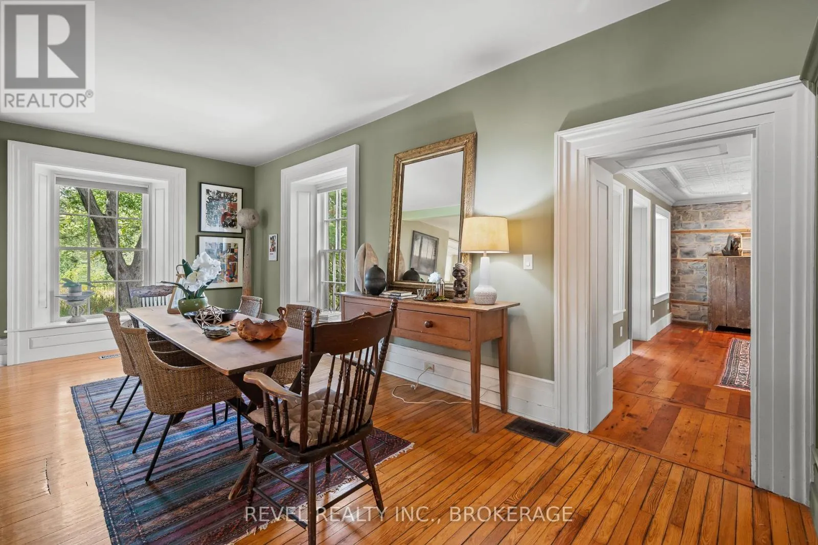4247 HENDERSON ROAD