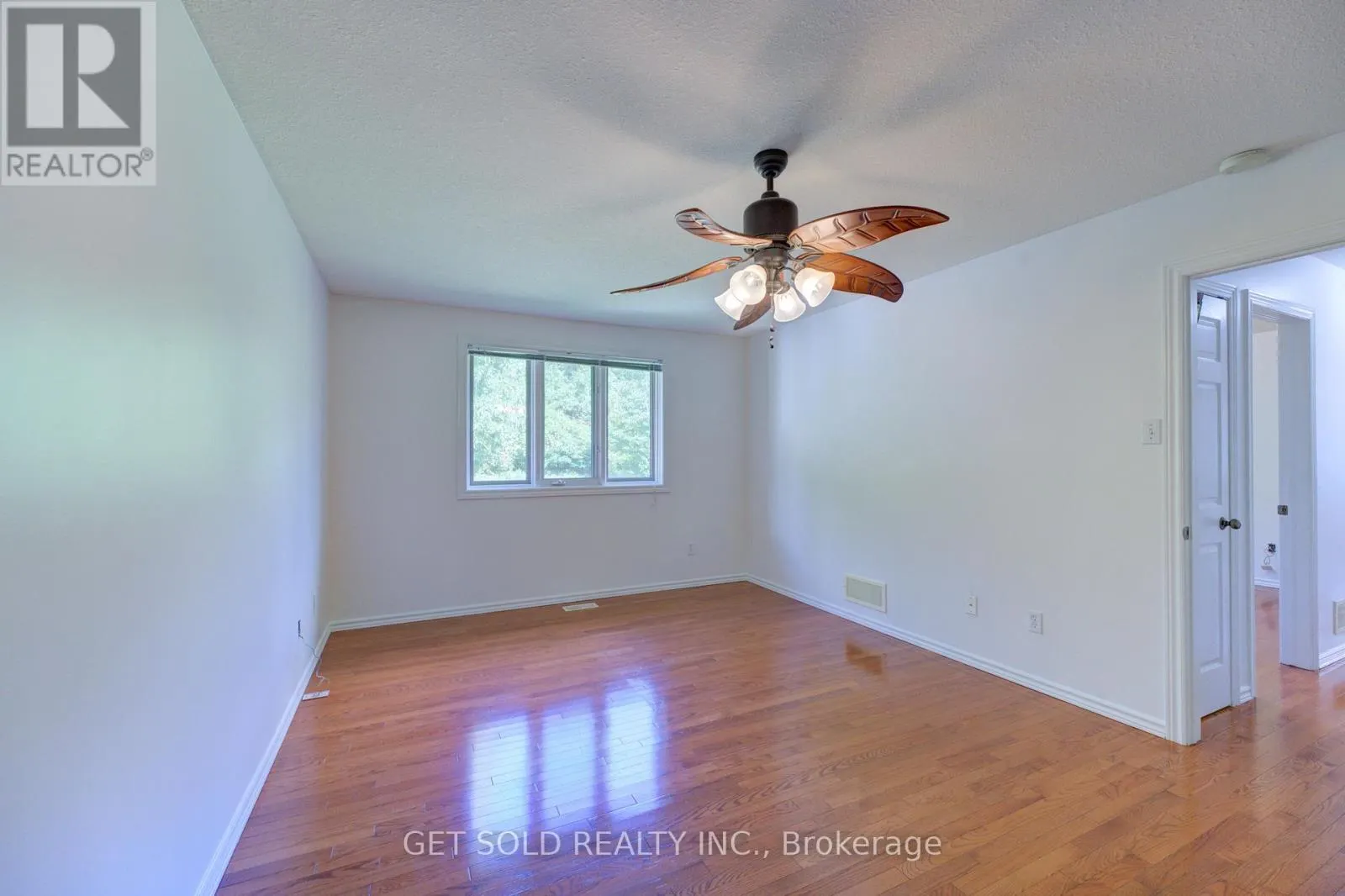 40 JO WHITNEY COURT