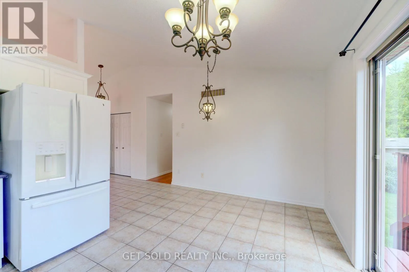 40 JO WHITNEY COURT