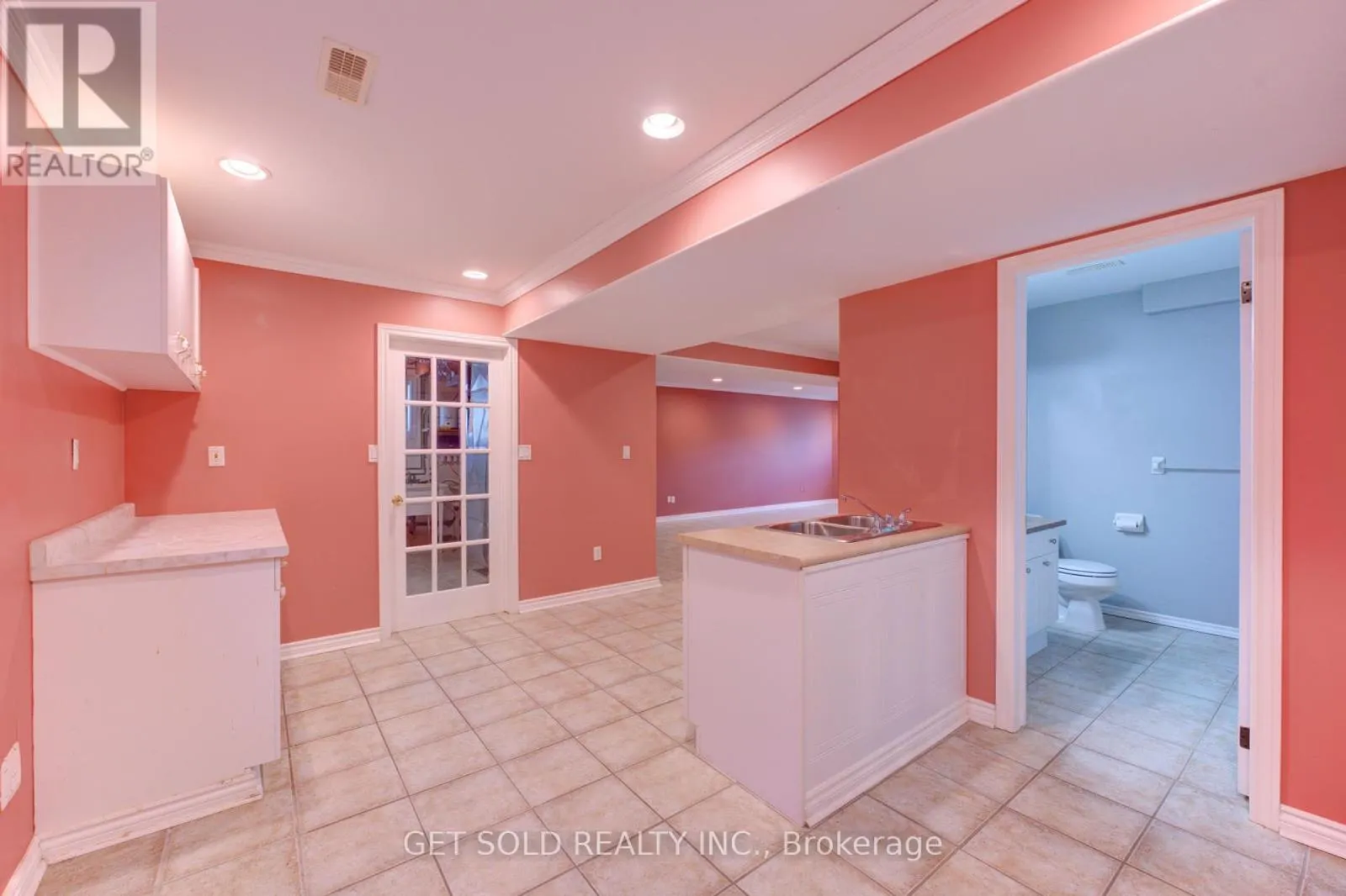 40 JO WHITNEY COURT