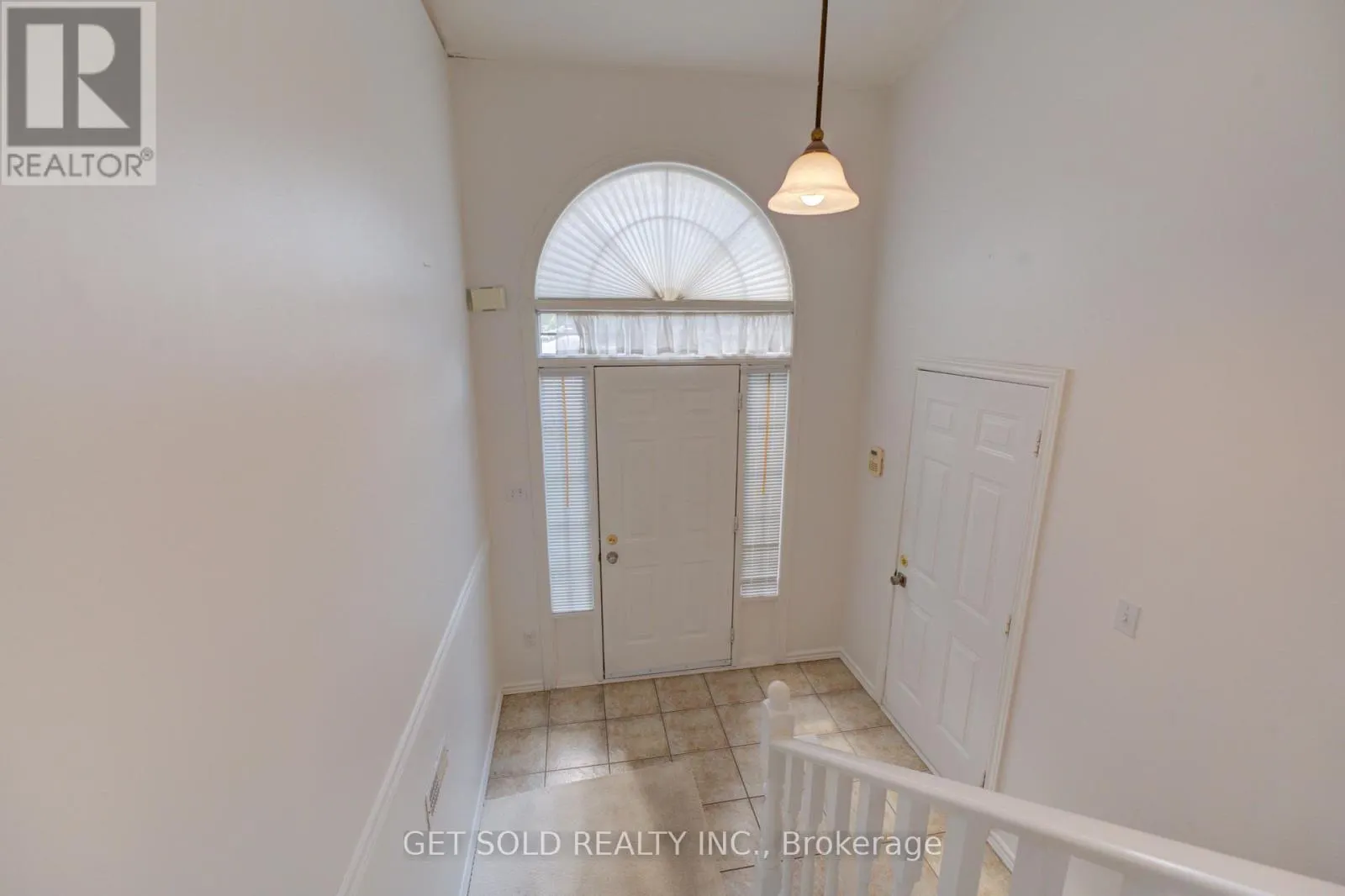 40 JO WHITNEY COURT