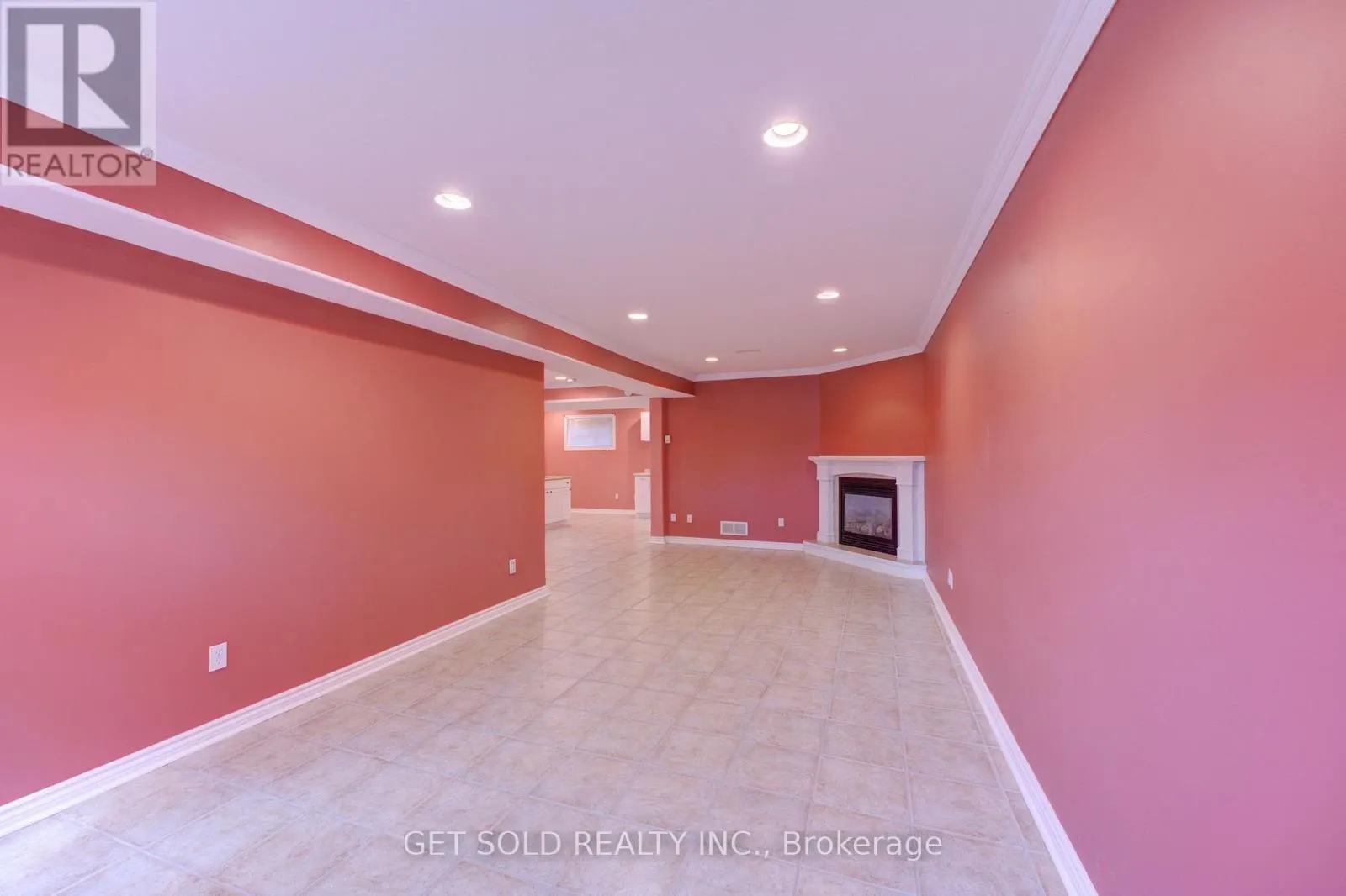 40 JO WHITNEY COURT