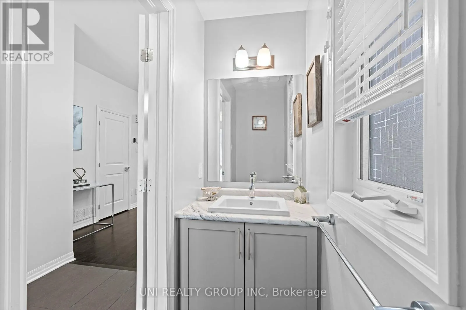 130 HAWKESWOOD DRIVE
