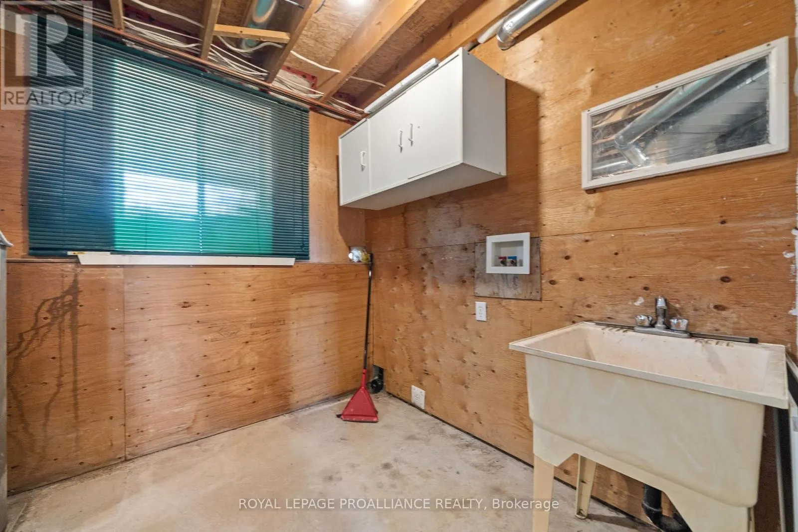 371 DEMOREST ROAD