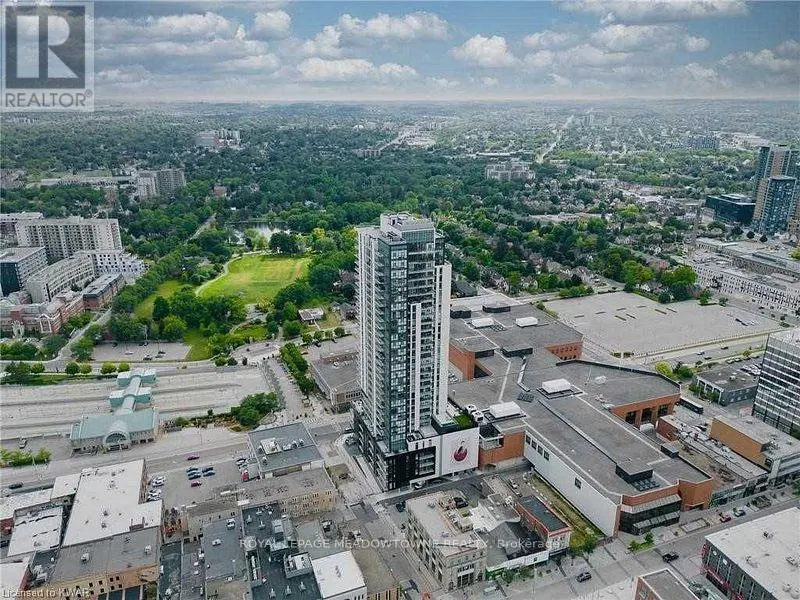 1206 - 60 CHARLES STREET W