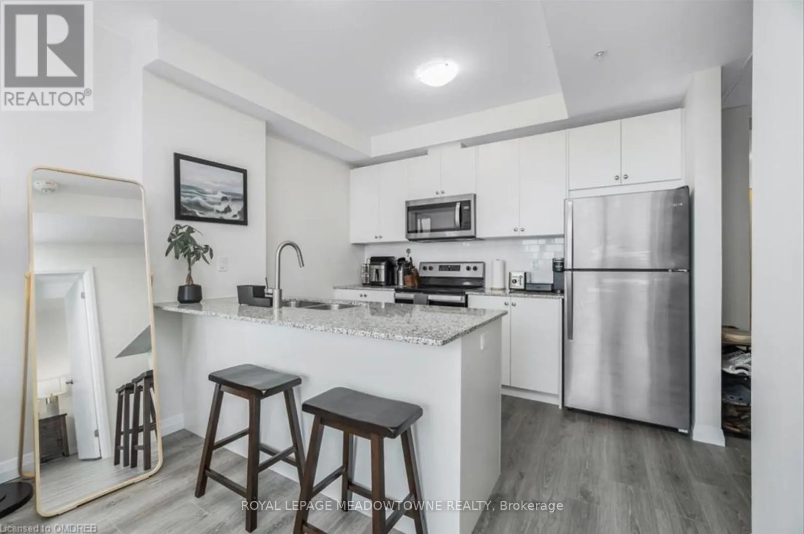 1206 - 60 CHARLES STREET W