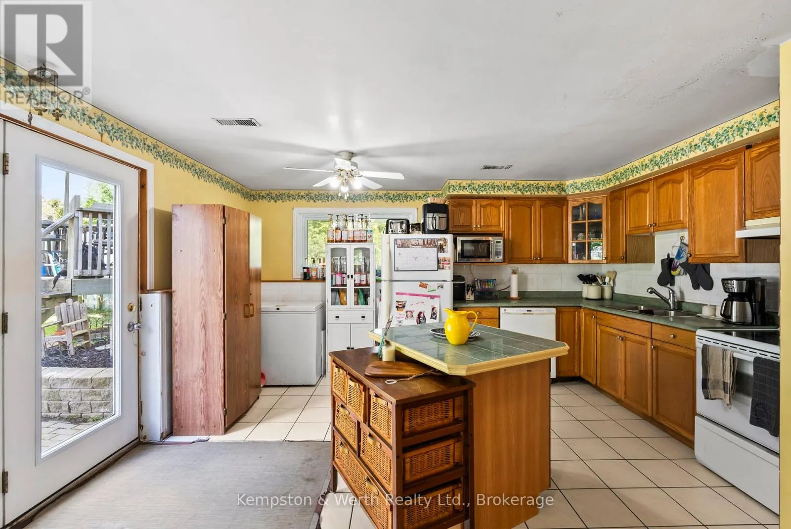 8893 SCHOOL ROAD 7 ROAD