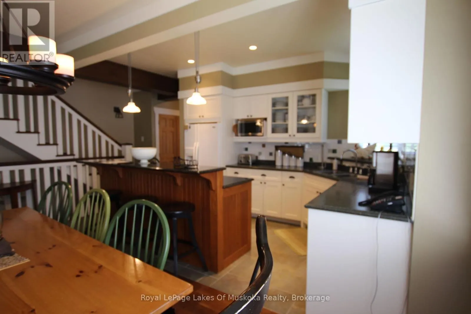 V  3, W 5 - 1020 BIRCH GLEN ROAD, #V  3, W 5