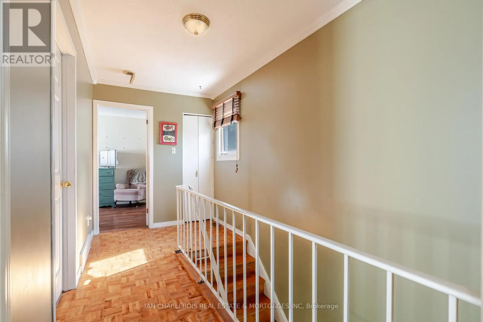 31 - 837 EASTVALE DRIVE
