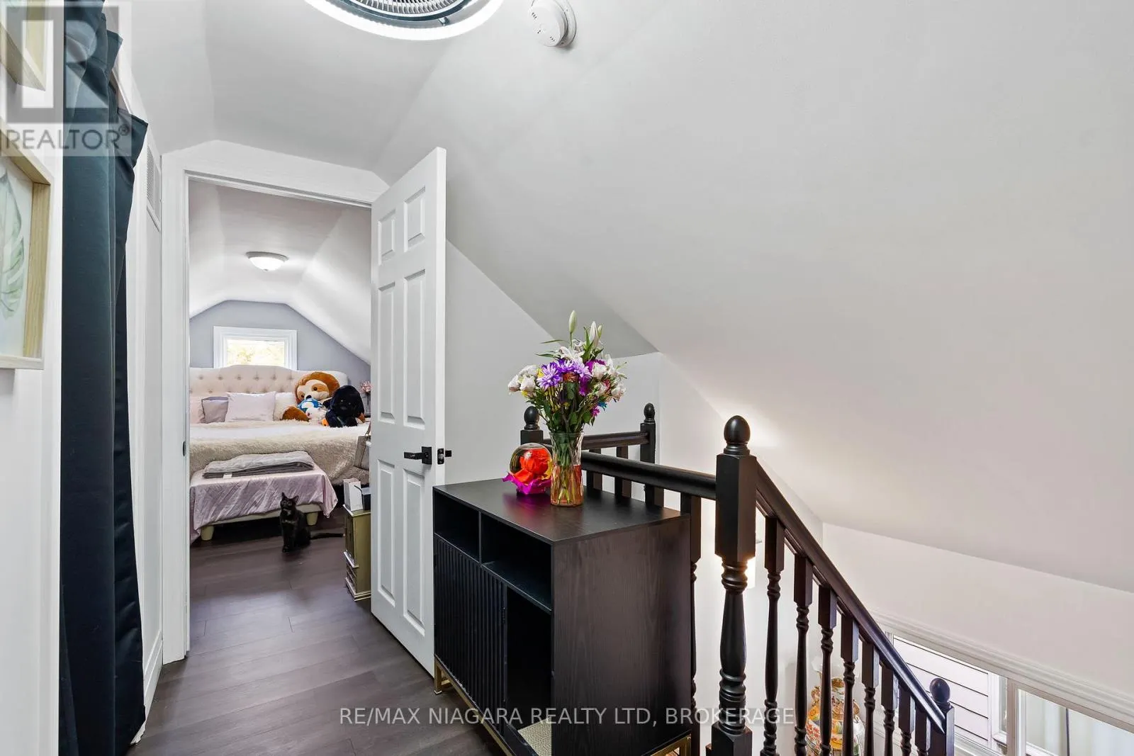 5 CADY STREET