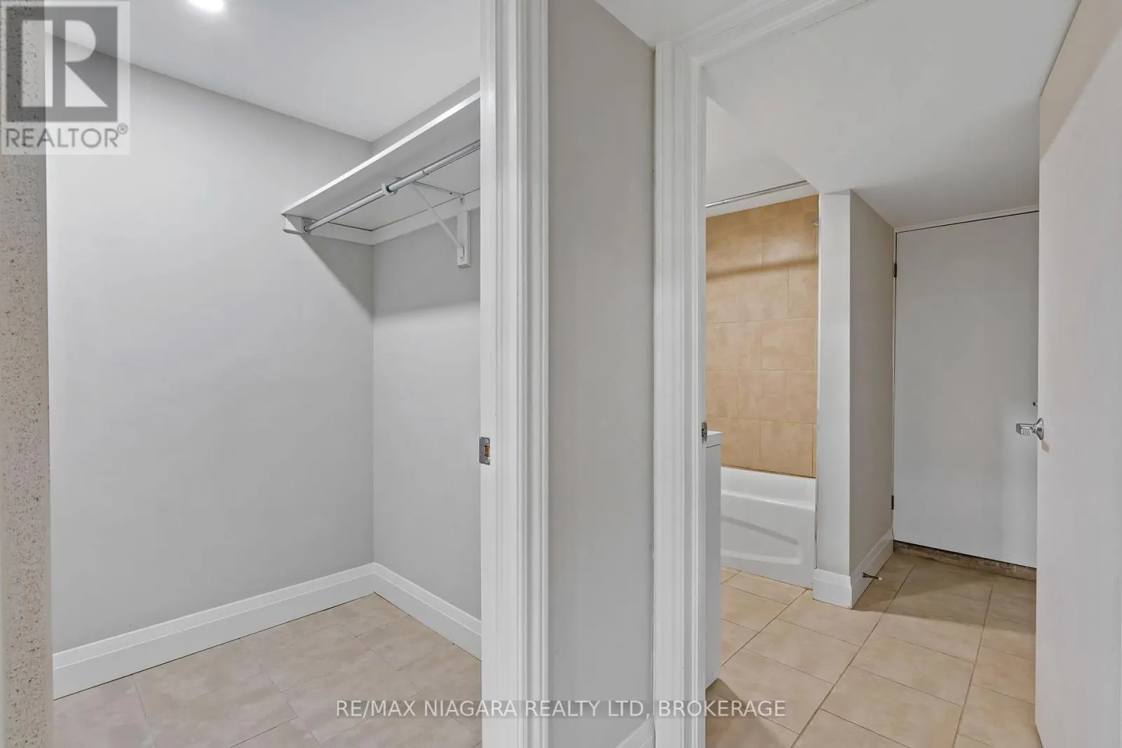 5 CADY STREET