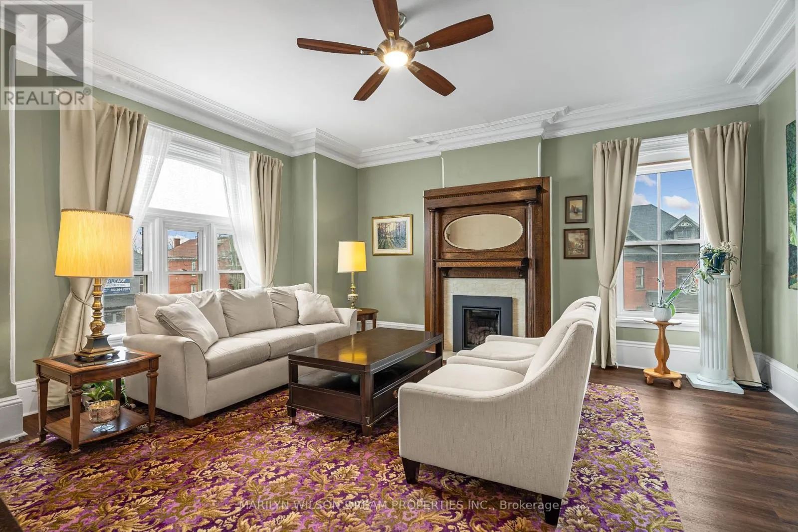 24 LAKE AVENUE W