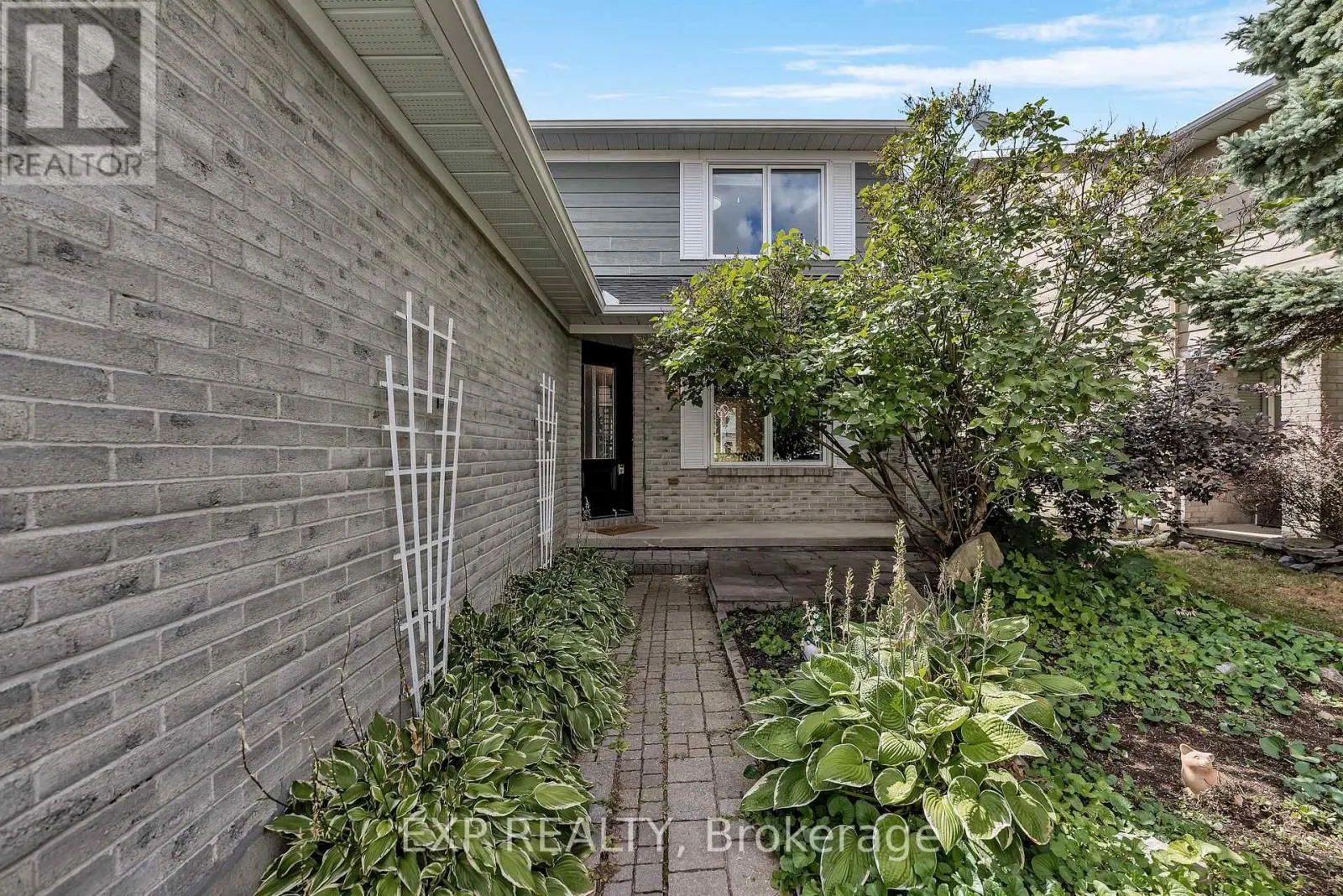1943 LONGMAN STREET