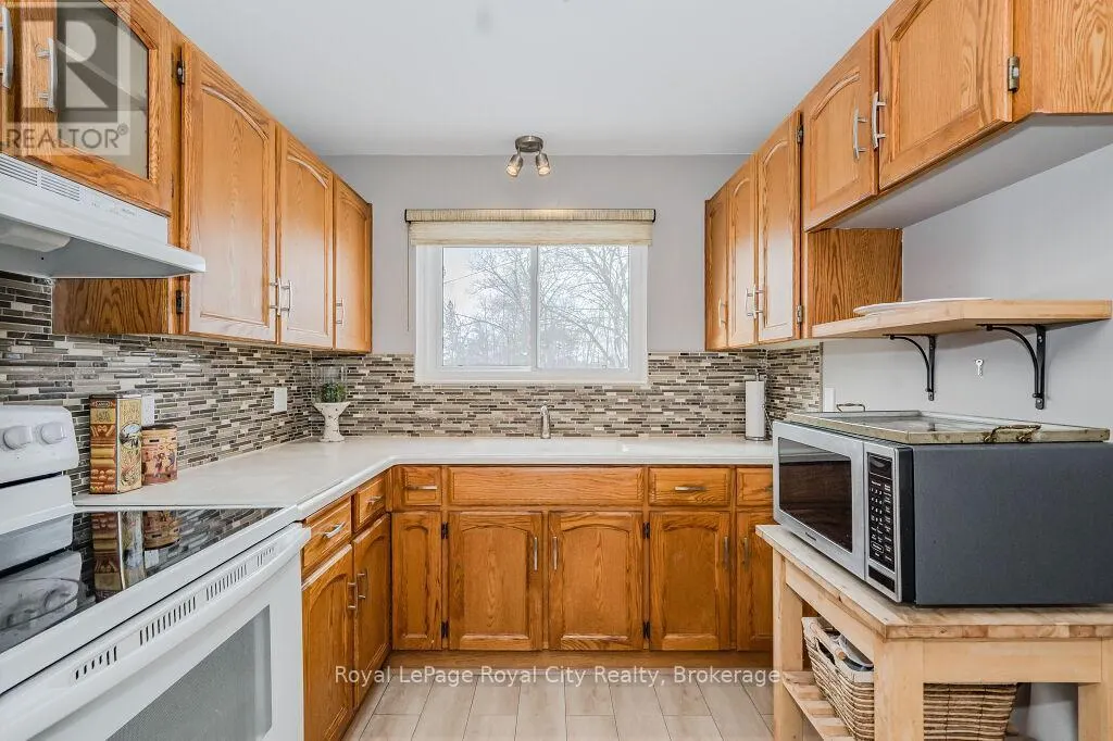 107 - 1 SUNNYLEA CRESCENT, #107