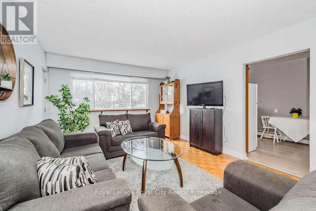 107 - 1 SUNNYLEA CRESCENT, #107