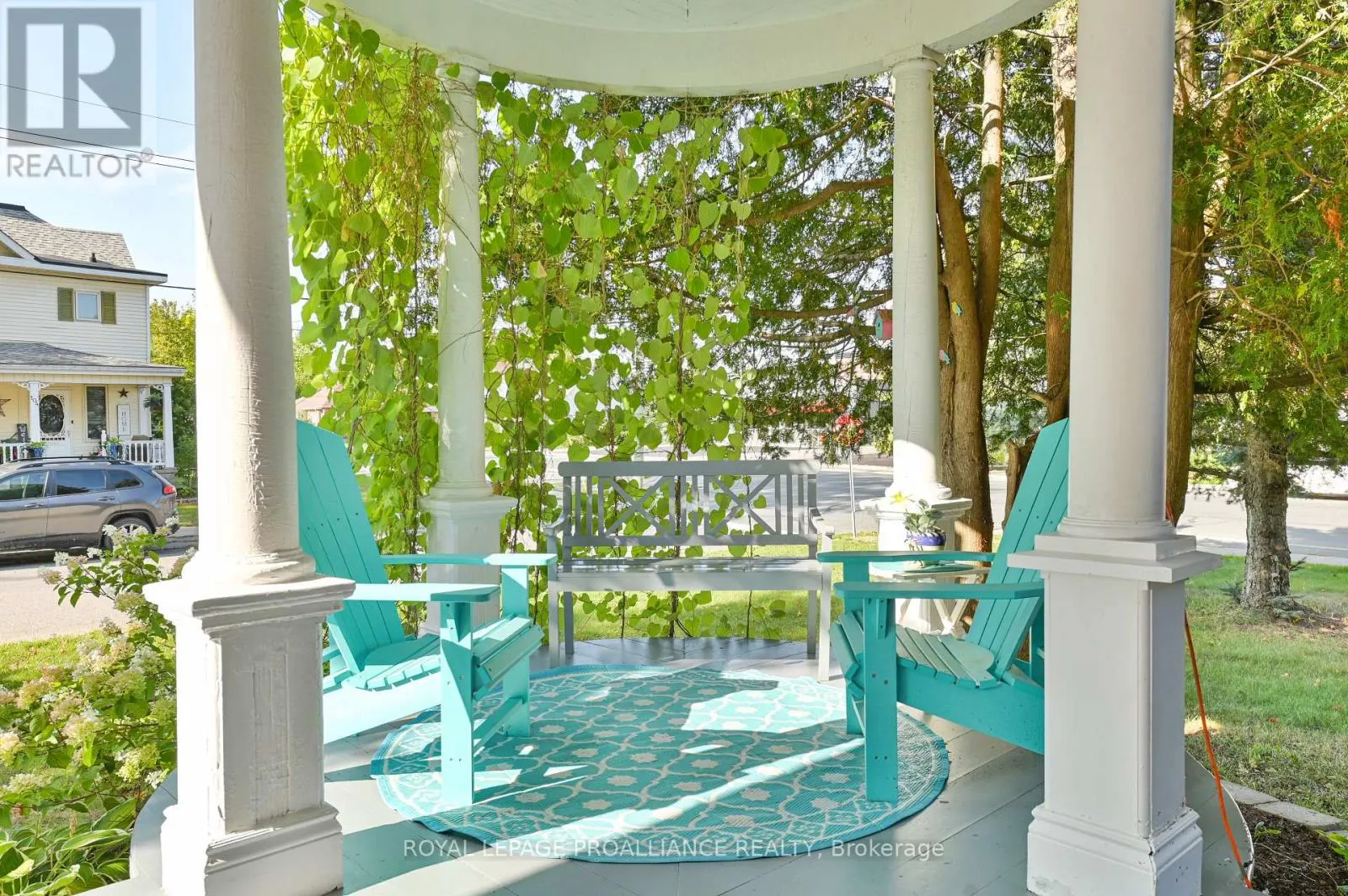 262 METCALF STREET